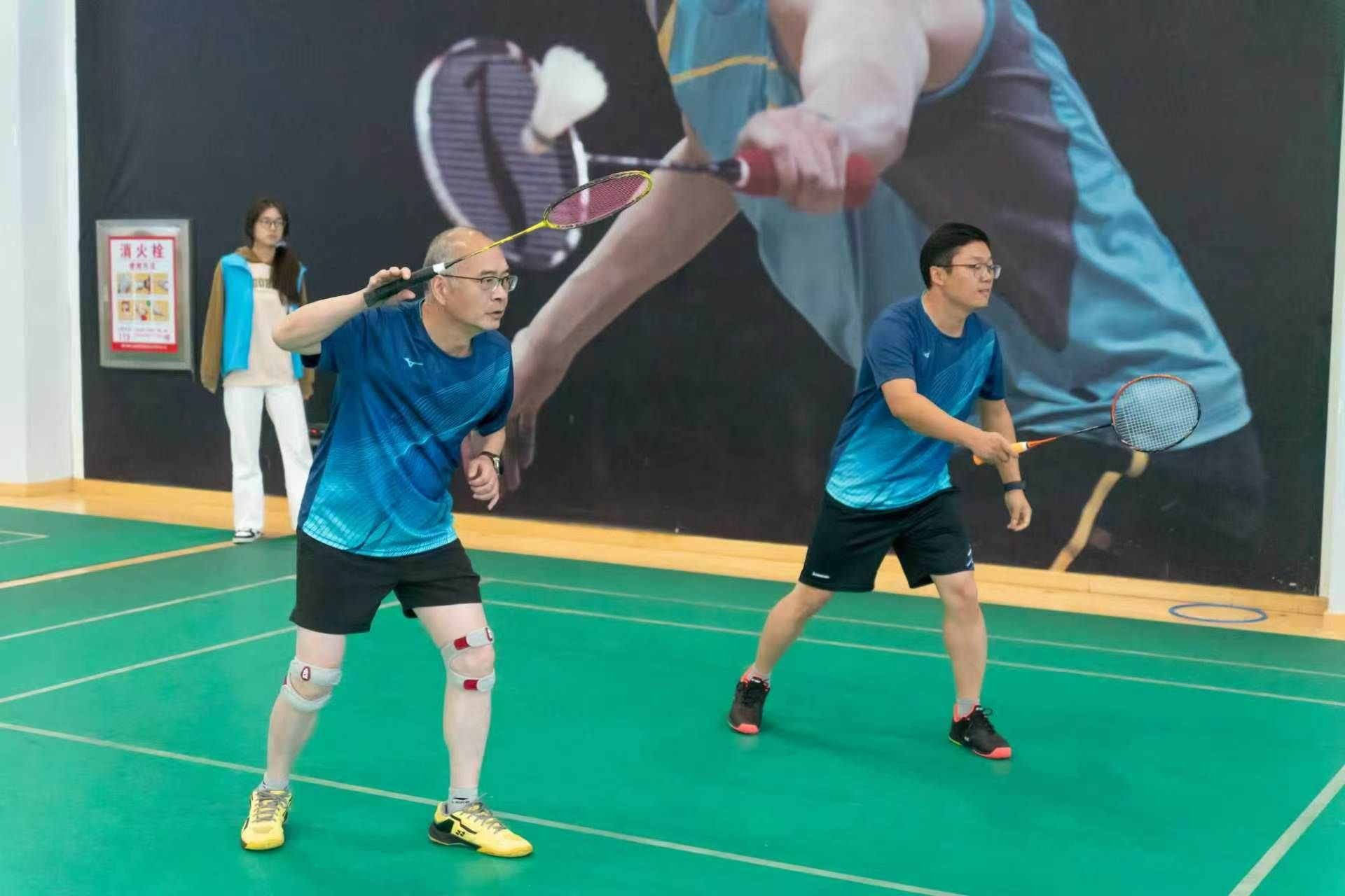 2026年教职工羽毛球比赛火热开赛